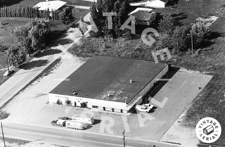 Hastings Bowl - 1971 Aerial (newer photo)